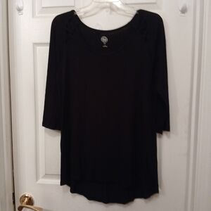 SO Relaxed Tunic Top Women's Size M Black Minimalist Basic